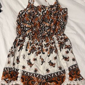 Floral Print Sleeveless Romper with Lace Trim